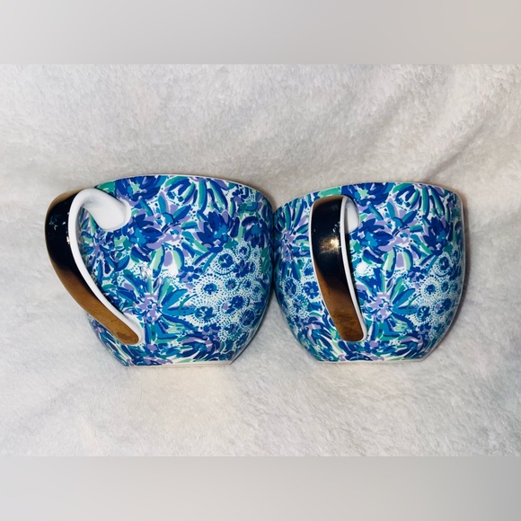 Lilly Pulitzer Patterned Ceramic Mugs (2) - Picture 7 of 9